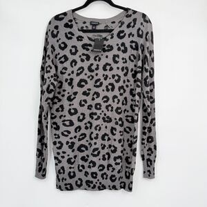 Torrid NWT Women's 0 Grey Leopard Raglan Slub Pullover Comfy Animal Print Edgy